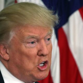 Trump presiona a senadores republicanos para aprobar ley de salud