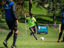 ''Bien por Leones, buscan la formación del jugador mexicano y eso a la larga le dará frutos al club'', señala. TWITTER / @LeonesNegrosCF