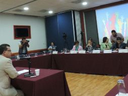 La pasarela de candidatos inició con cinco diputados presentes y terminó con sólo cuatro. TWITTER / @Miguel_Monraz