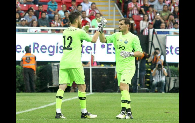 Casillas fue sustituido por José Sá durante el primer tiempo. EFE / U. Ruiz