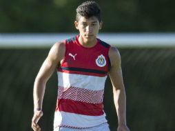 ''Chelo'' puntualiza que su posición por naturaleza exige goles, así que no es algo nuevo ser el referente a la ofensiva en Chivas. MEXSPORT / ARCHIVO