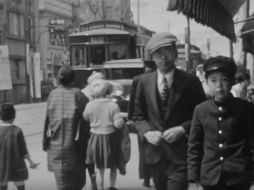 La grabación, en blanco y negro, muestra el centro de Hiroshima (suroeste), una ciudad ajetreada y llena de vida, en abril de 1935. YOUTUBE / HiroshimaPeaceMemorialMuseum