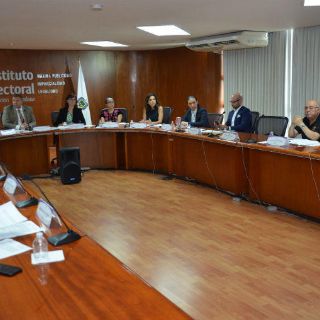 Amonestación pública a partidos por no retirar propaganda: IEPC