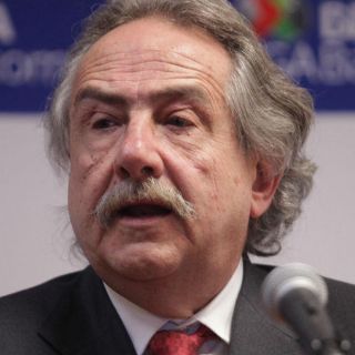 Decio De María defiende el trabajo de Osorio