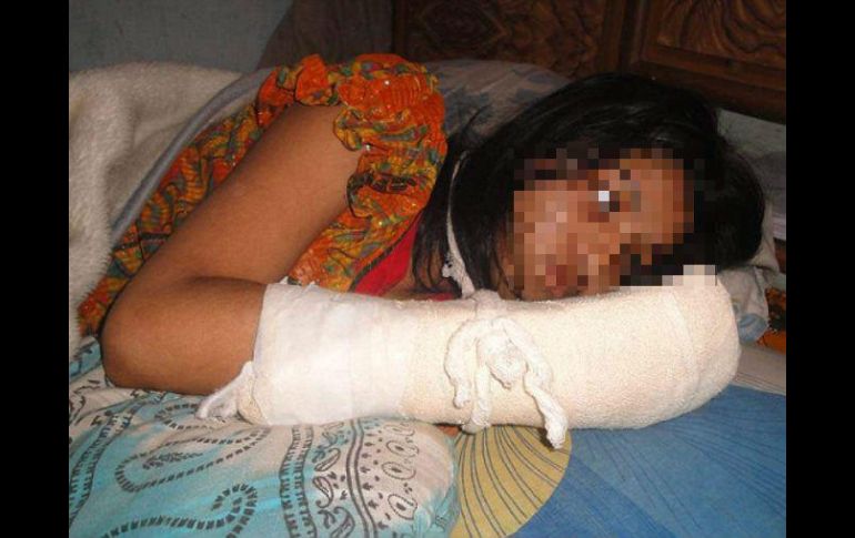 El ataque es el último de una serie de actos violentos dirigidos en contra de mujeres musulmanas con educación en el país. ESPECIAL / Daily Mail