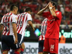 Debido a la falta de titulares, los Rojiblancos debutaron a dos juveniles en primera división. MEXSPORT / E. Quintana