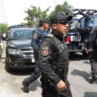 Policías vigilan funeral de líder del cártel de Tláhuac