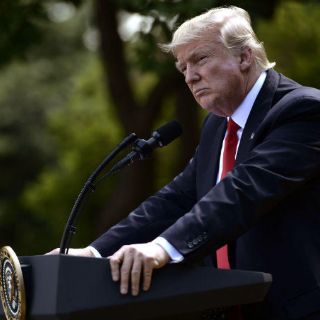 Trump se queja por falta de apoyo de republicanos