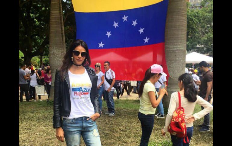 Sayago tiene la esperanza de que se reúna el dinero y se puedan cumplir sus sueños de representar a su país en el evento de belleza. FACEBOOK / Keysi Sayago