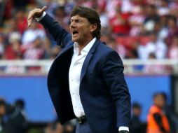 El técnico del Toluca, Hernán Cristante, fue castigado un partido por reclamos al árbitro. MEXSPORT / ARCHIVO