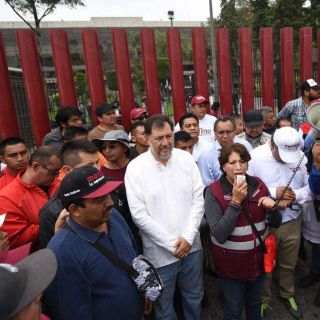 Militantes de Morena dormirán afuera de San Lázaro