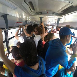 Tardanza de camiones, principal queja en Troncal Artesanos