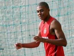 ''Al día de hoy no hay ningún acuerdo. Queremos un tiempo para hablar con tranquilidad con el jugador y su familia'', dijo. AFP / ARCHIVO
