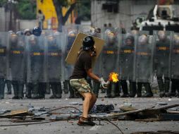 La oposición venezolana cumplió la primera jornada de la huelga convocada hoy contra la Constituyente. EFE / M. Gutiérrez