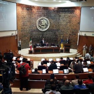 Se atora elección de presidente de la CEDHJ