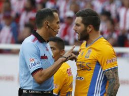 El árbitro afirma haber recibido amenazas de muerte después de su polémica actuación en la final del Clausura 2017. AP / ARCHIVO