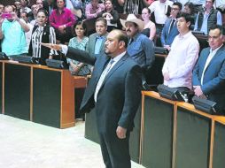 Alfonso Hernández Barrón rindió protesta en el Congreso de Jalisco. ESPECIAL /