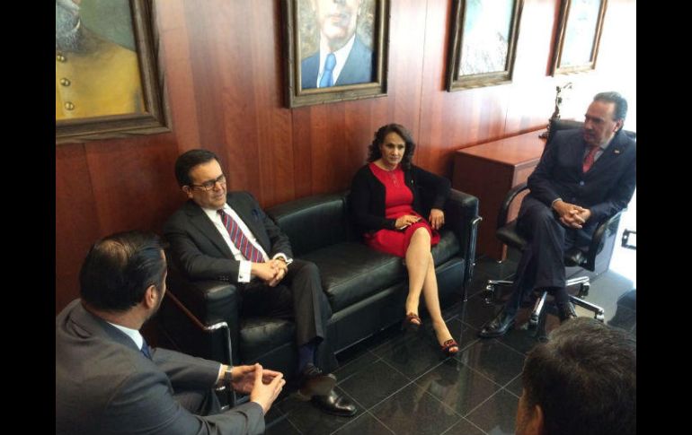 Dolores Padierna manifestó que los legisladores no aceptarán ser ‘un cuarto de al lado’, sino una comisión negociadora. TWITTER / @Dolores_PL