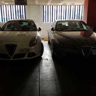 Gabriel Quadri presume su Alfa Romeo