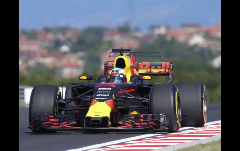 El conductor de Red Bull fue el más veloz al valerse de las mejoras aerodinámicas incorporadas a su monoplaza. AP / D. Bandic