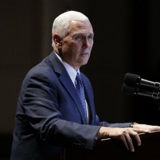 Mike Pence renueva advertencia sobre sanciones a Venezuela