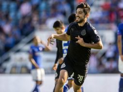 Pizarro celebra su gol ante Cruz Azul. MEXSPORT / V. León