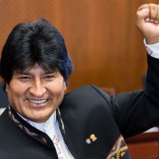 Presidente de Bolivia garantiza ‘coca de por vida’ en su país