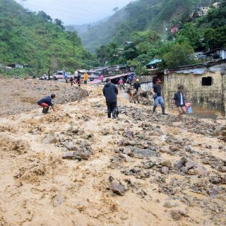 Tifón ‘Nesat’ deja 111 heridos en Taiwán