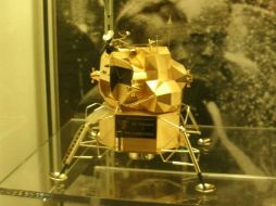 La réplica fue hecha por la firma Cartier y fue entregada en París a Armstrong y sus compañeros del Apolo 11. ESPECIAL / Wapakoneta Police Department