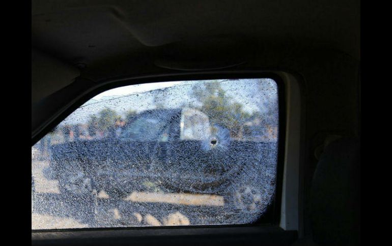 El vehículo con los cuerpos de Juárez Rocha y su acompañante fue localizado con decenas de impactos de bala en Loma de Flores. EFE / ARCHIVO