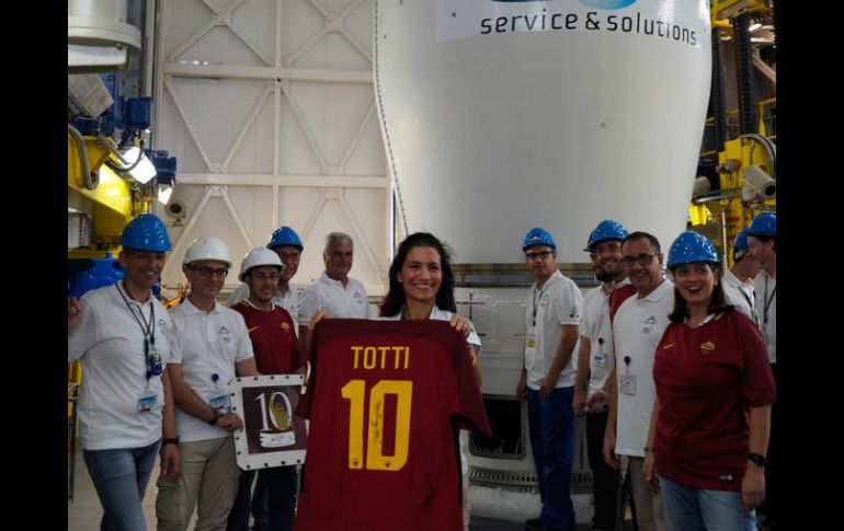 En sus 24 años como jugador del equipo, Totti disputó 786 partidos y marcó 307 goles. ESPECIAL / asroma.com