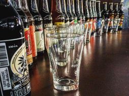 La exportación de cerveza desde México compensó la menor demanda de sus productos para las bebidas que se hacen en EU. FACEBOOK / GlassIsLife