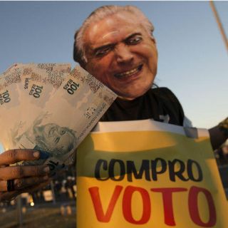 Frenan juicio político contra Michel Temer por cargos de corrupción