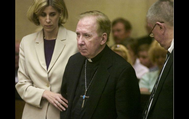 Thomas O’brien se retiró en 2003 después de reconocer que había protegido a presuntos sacerdotes pedófilos. AP / ARCHIVO