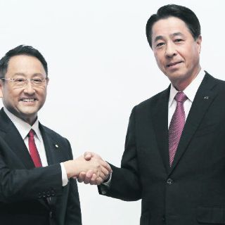 Toyota llevará producción de Corolla a planta en EU