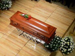 Se esperaba que el cuerpo del joven llegara desde el jueves, pero su repatriación se retrasó en la frontera. AFP / ARCHIVO