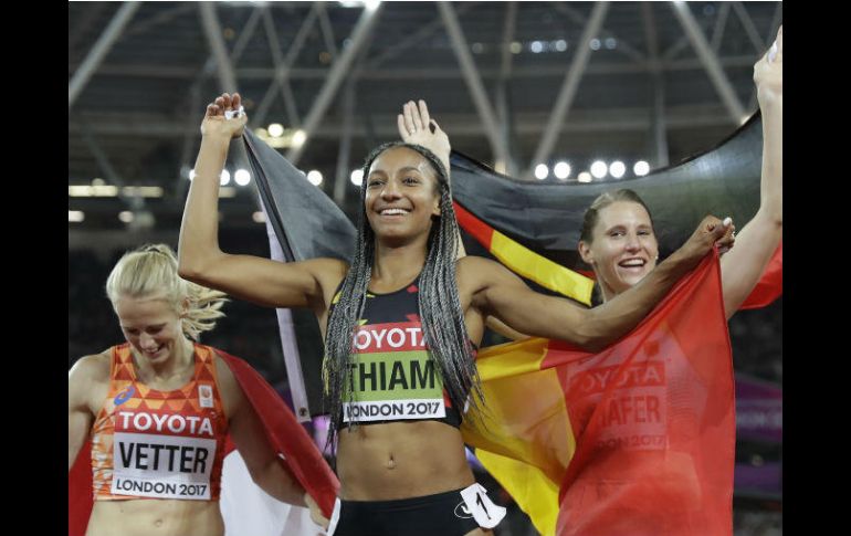 Thiam sumó 6,784 puntos, 26 menos que en la final olímpica. AP / M. Schrader