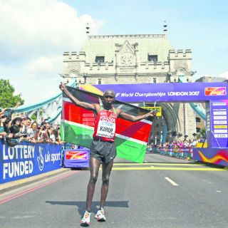 Geoffrey Kirui y Rose Chelimo son los nuevos reyes del maratón