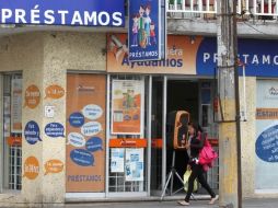 En promedio, las casas de empeño prestan mil 700 pesos por cada persona que acude. EL INFORMADOR / ARCHIVO