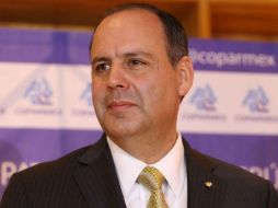 La dependencia pide un debate a su proyecto de cambios fiscales, a pesar del rechazo del gobierno federal. SUN / ARCHIVO