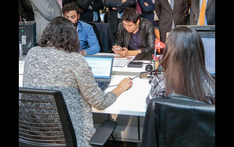 Scotiabank estima que podrían colocarse de mil a mil 500 créditos bajo esta nueva modalidad. FACEBOOK / ScotiabankMX