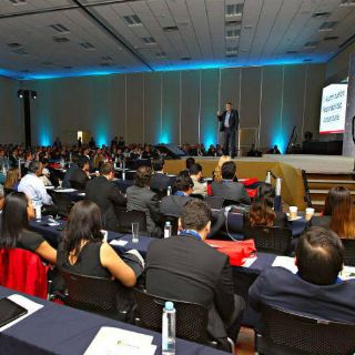 Empresas locales, con capacidad de incrementar salarios: Amcham