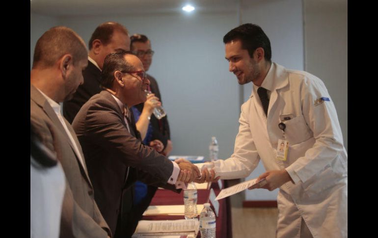 Trece de los elegidos cursan una especialidad en el Nuevo Hospital Civil de Guadalajara. EL INFORMADOR / F. Atilano
