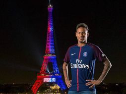 El astro brasileño no pudo debutar con el PSG el fin de semana pasado en la liga francesa ante el Amiens. TWITTER / @PSG_inside