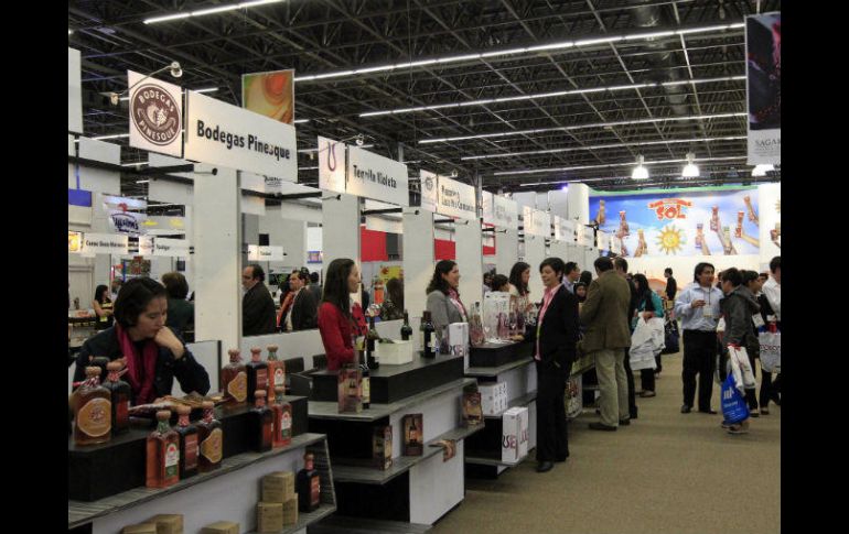 Los ingresos a mismas tiendas crecieron 4 por ciento en julio de este año y la facturación total aumentó 7.3 por ciento. EL INFORMADOR / ARCHIVO