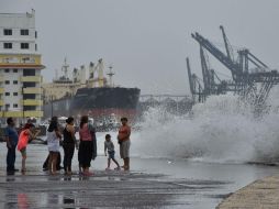 Se prevé que el fenómeno meteorológico continúe su paso hacia Veracruz, Puebla, Tlaxcala e Hidalgo. EFE / L. Monroy