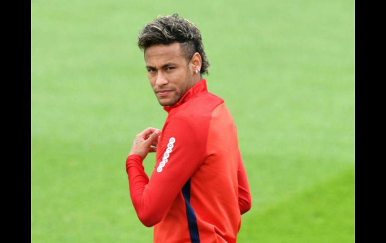 Se espera que el jugador debute con su nuevo club el domingo en partido de la liga francesa contra el Guingamp. AFP / A. Jocard