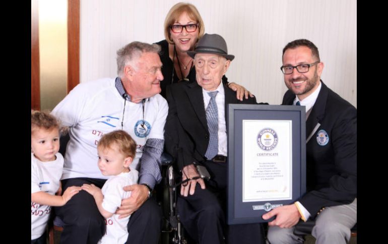 El Guinness de los Récords lo había reconocido como el varón más viejo del mundo en marzo de 2016. AFP / ARCHIVO