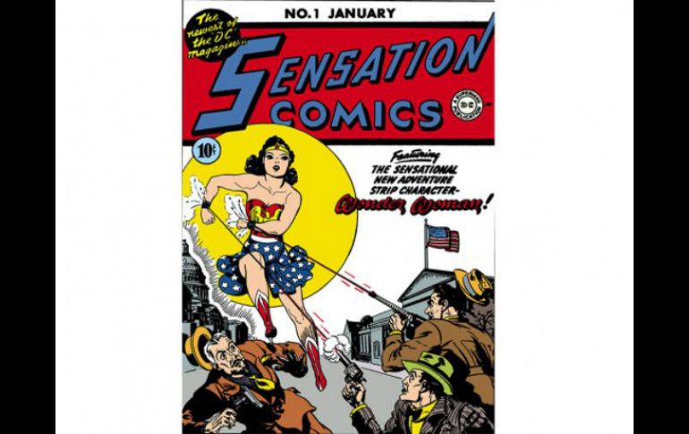 Se tratan de All Star Comics número 8, historieta en donde la Mujer Maravilla apareció por vez primera. ESPECIAL /