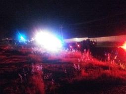 Debido al percance fueron cerrados ambos carriles de la carretera. ESPECIAL /